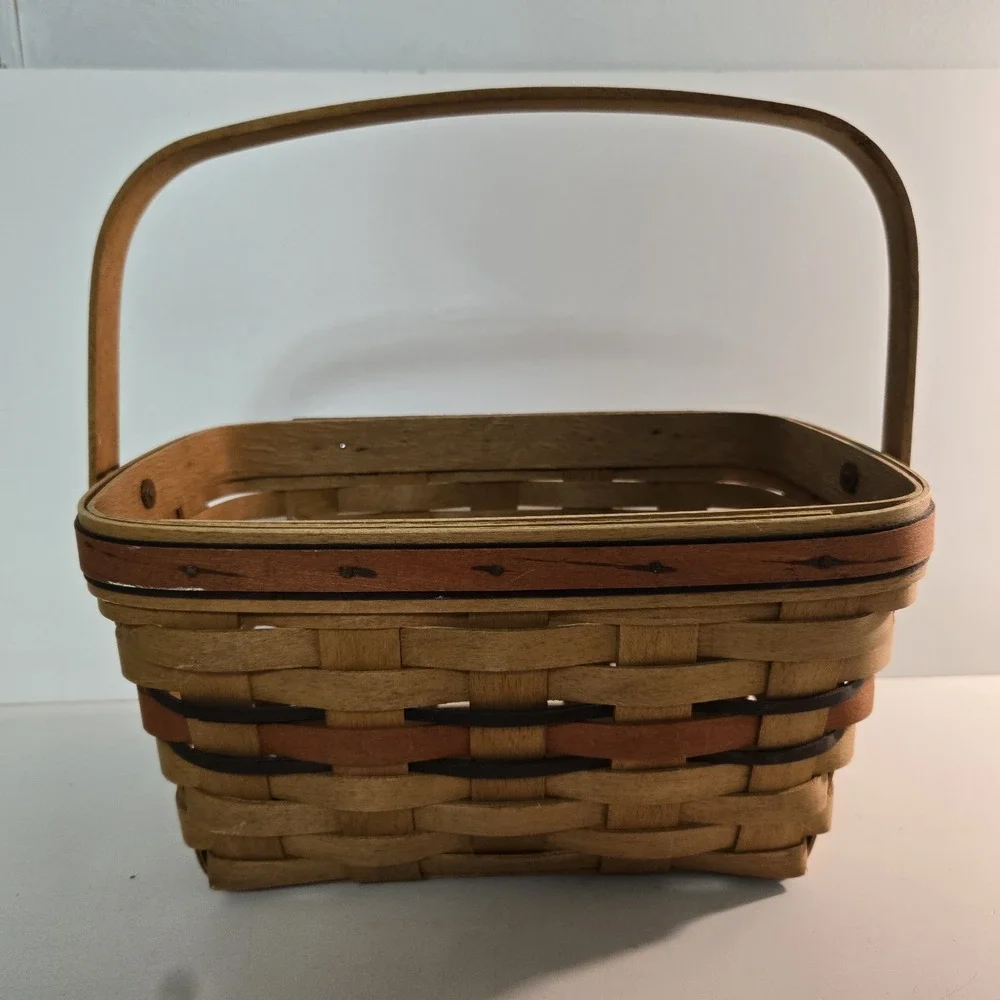 Longaberger 1994 Picnic‎ Basket With Handle Floral Liner Handwoven Stripe USA